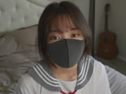 玩偶學妹一邊打鬥陣特攻邊被我後入大叫受不鳥